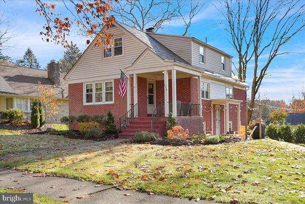 1114 ALBRIGHT AVE, Wyomissing, PA 19610