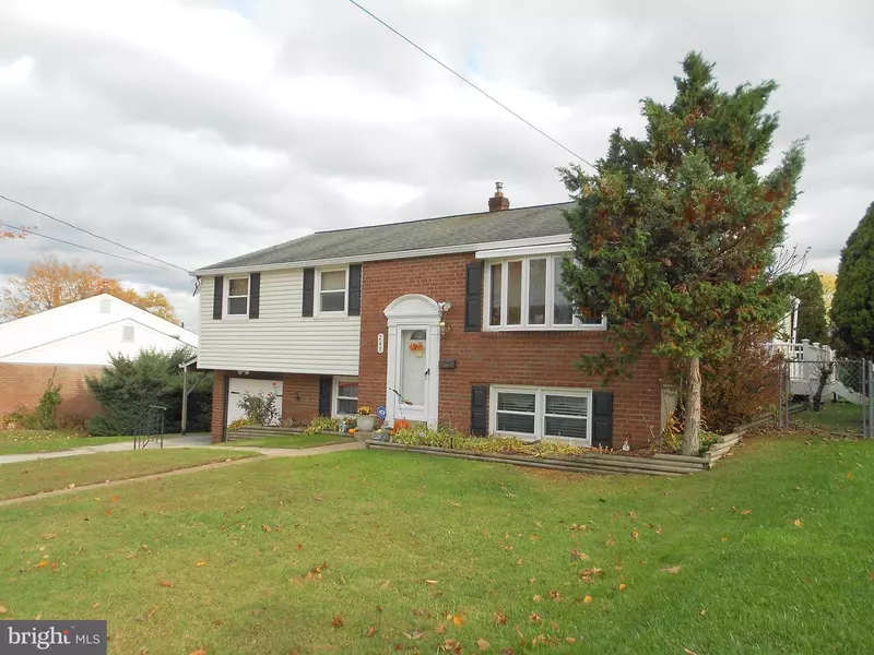 247 EDWARDS DR, King Of Prussia, PA 19406