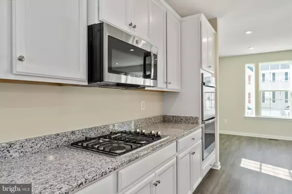 Fredericksburg, VA 22405,411 RISING SUN