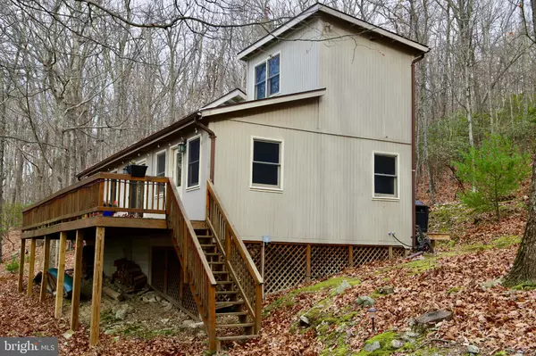 308 HUNTERS RIDGE RD, Lost River, WV 26810