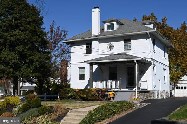 23 W KNOWLES AVE, Glenolden, PA 19036