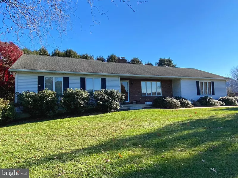 24 VIOLET LN, West Grove, PA 19390