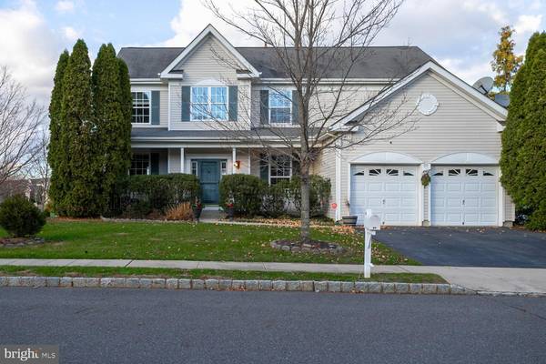 51 BIRMINGHAM DR, Columbus, NJ 08022