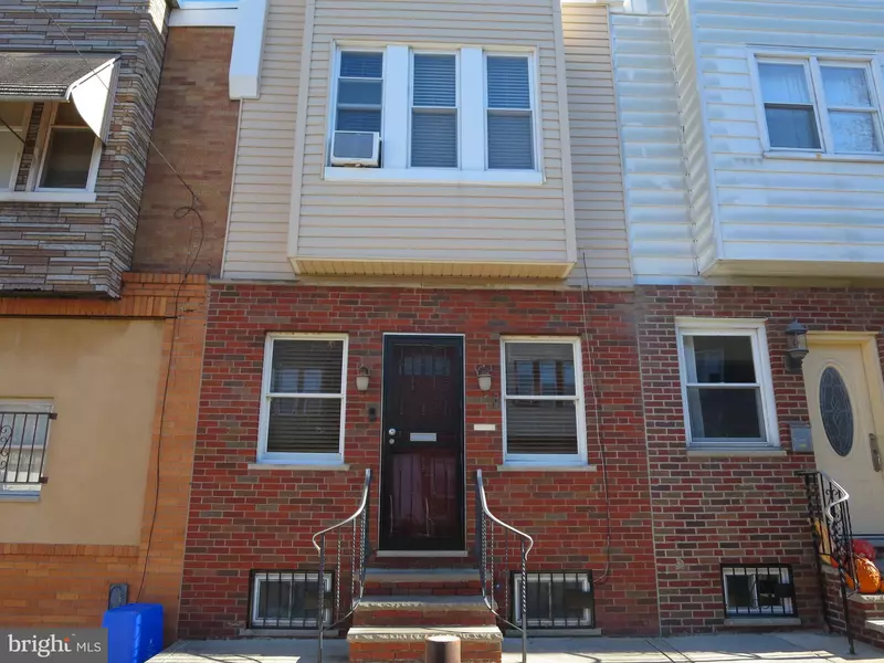 2203 S WOODSTOCK ST, Philadelphia, PA 19145