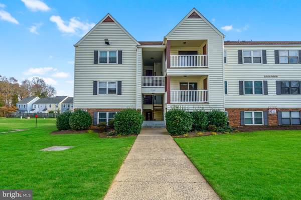 102 CHESTERFIELD LN #101, Stafford, VA 22556