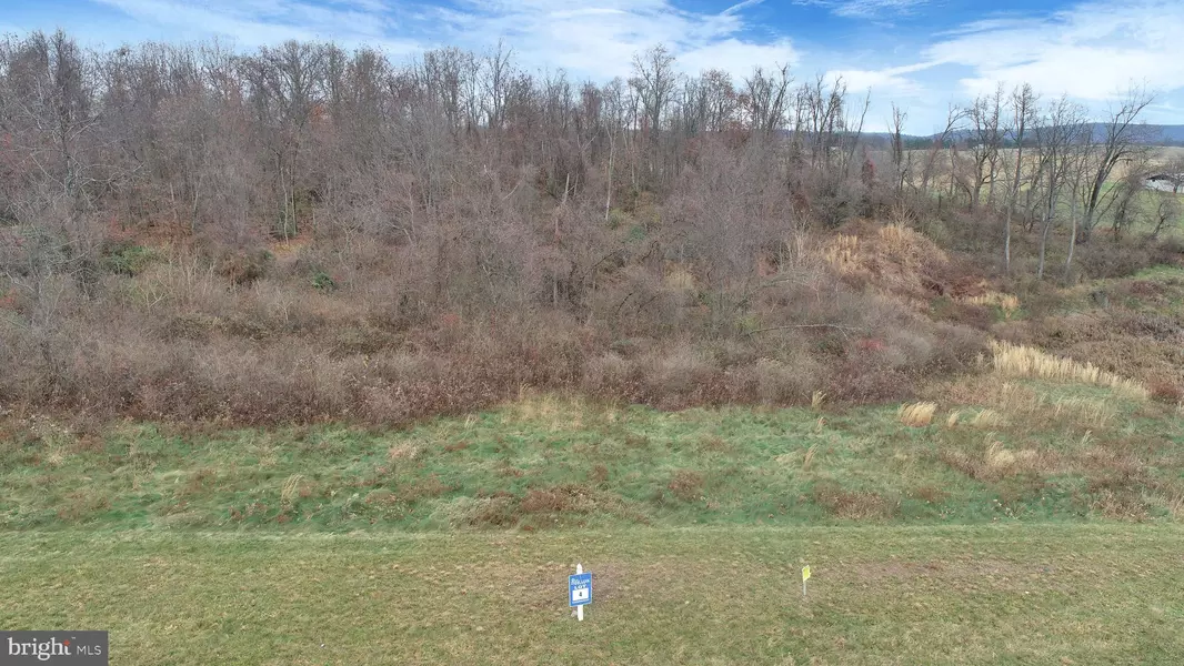 63 PINETREE LOT 27 DR, Duncannon, PA 17020