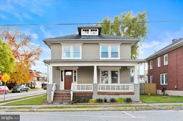 60 E 9TH AVE, York, PA 17404