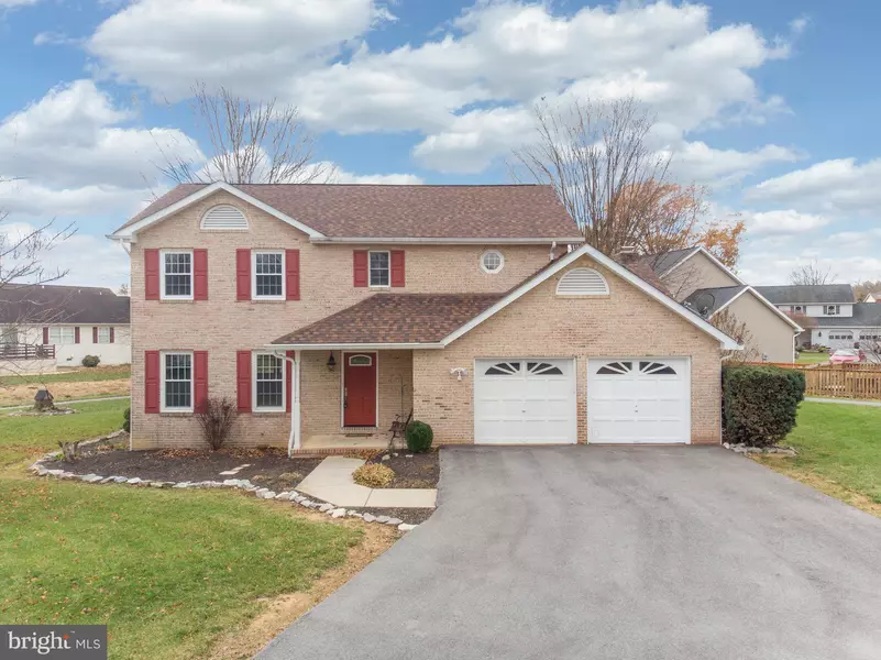 302 AMBLER LN, Falling Waters, WV 25419