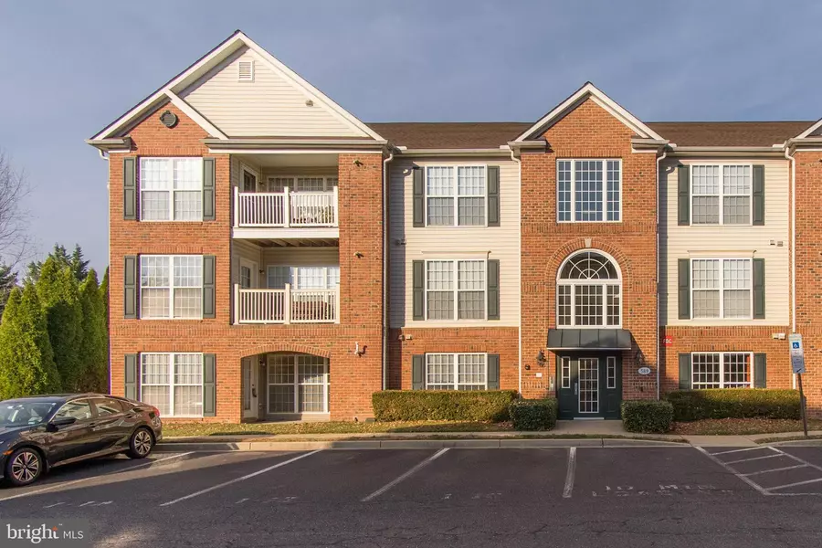 589 CAWLEY DR #2 1A, Frederick, MD 21703