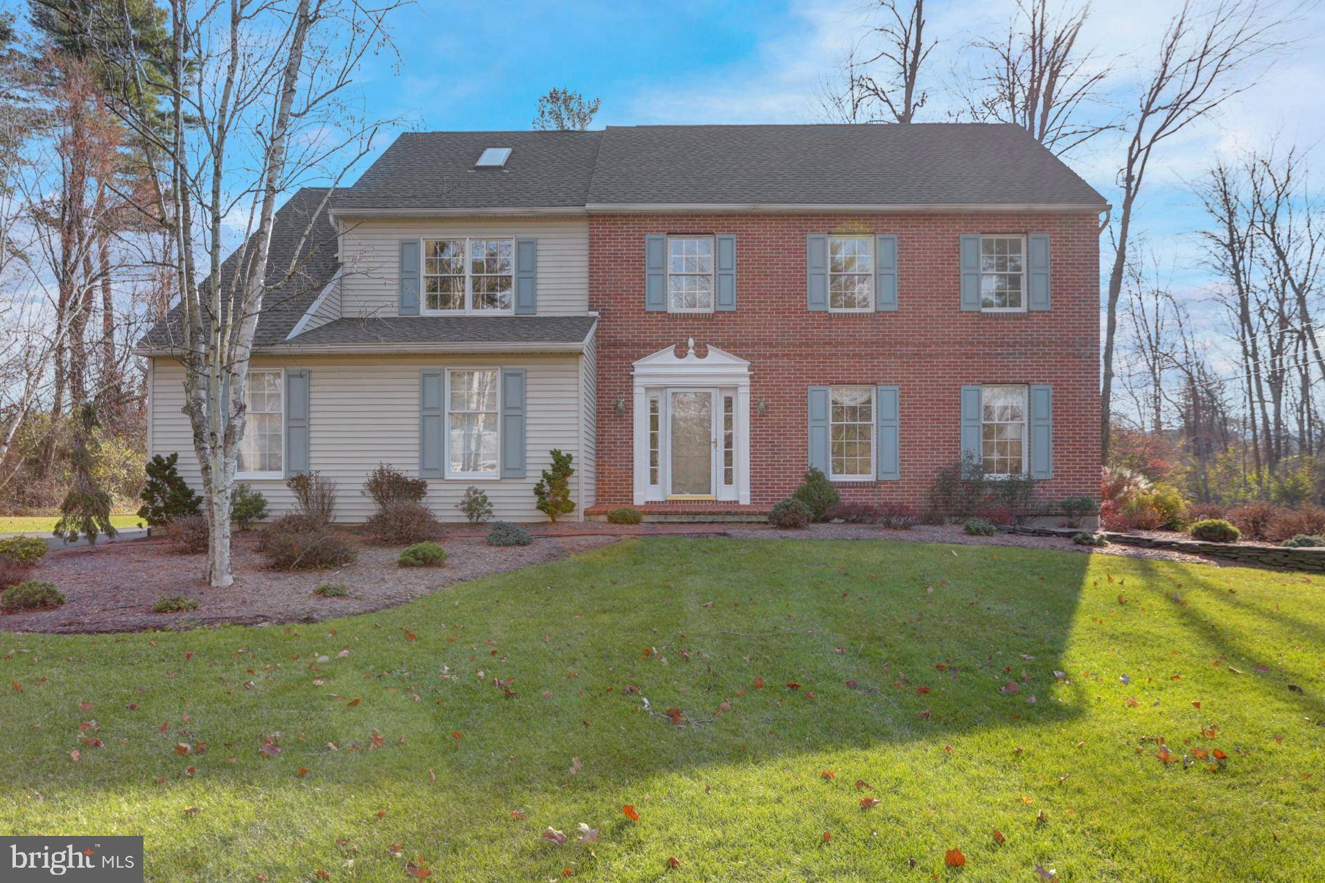 2 ALPINE DR, Mohnton, PA 19540