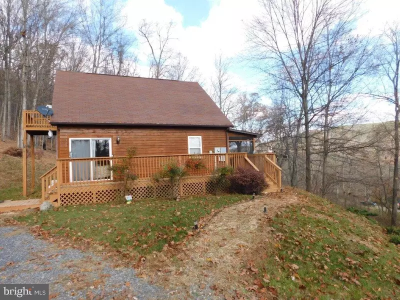 553 WARDEN LAKE A B DR, Wardensville, WV 26851