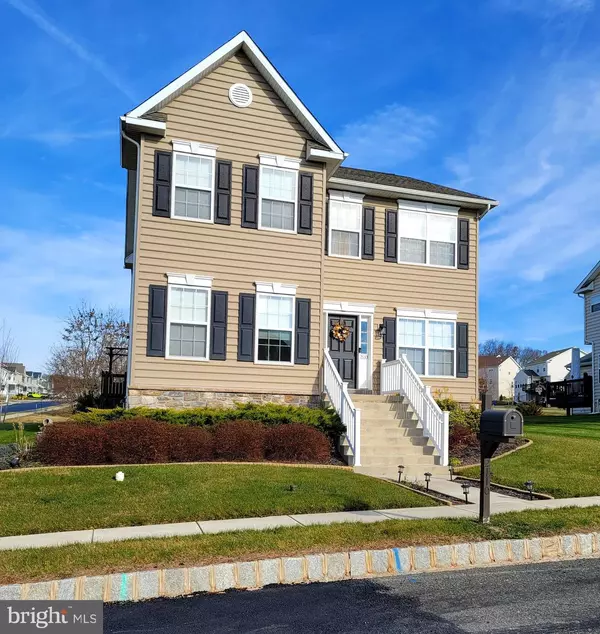 2110 LARKSPUR CT, Pennsburg, PA 18073