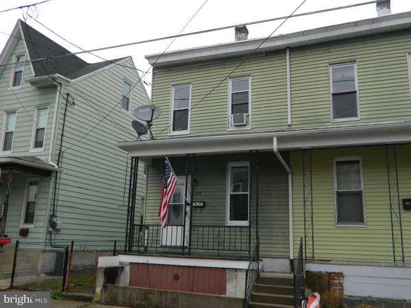 734 WATER STREET, Pottsville, PA 17901