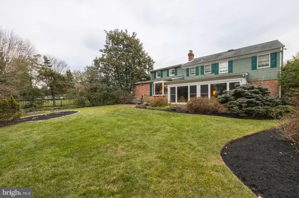 Holland, PA 18966,24 BROOKSIDE DR