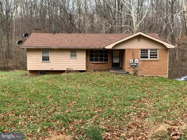 461 NORMANS RD, High View, WV 26808