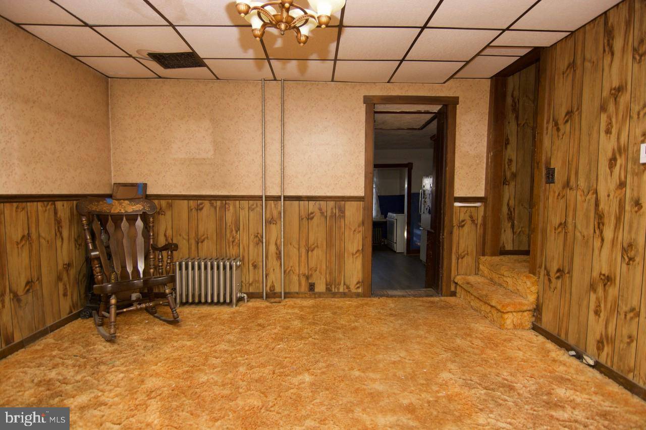 Mohnton, PA 19540,44 MAIN ST