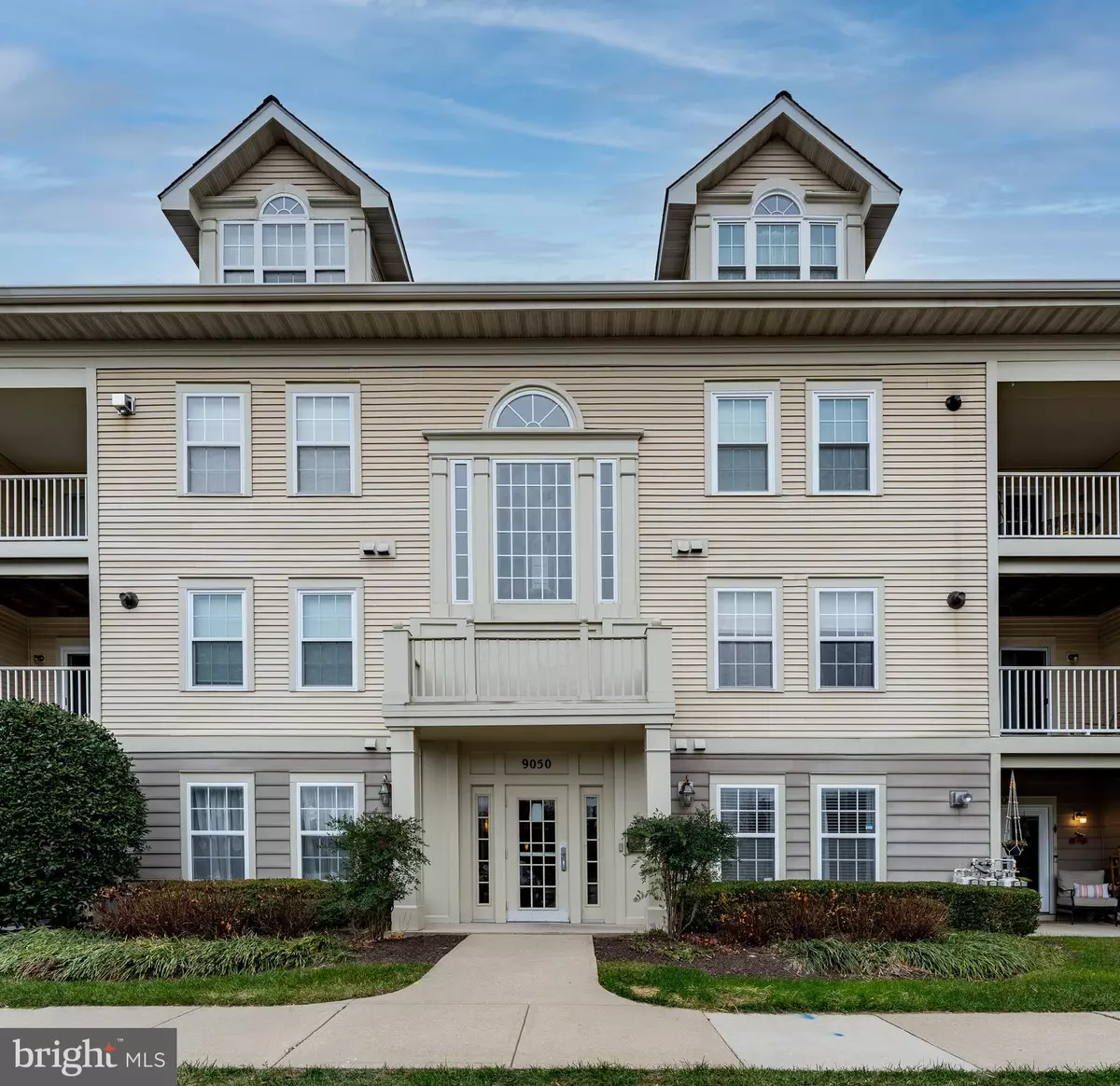 Columbia, MD 21046,9050 GRACIOUS END CT #203