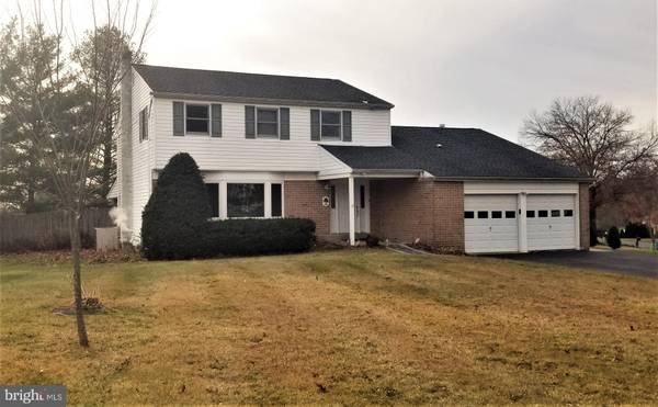 204 MANOR RD, Harleysville, PA 19438