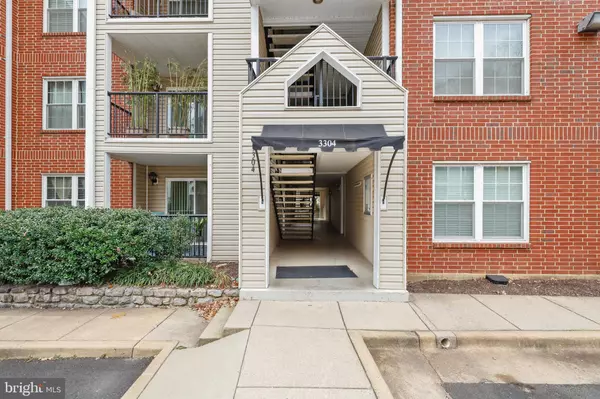 Alexandria, VA 22302,3304 WYNDHAM CIR #333