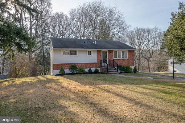 504 DEER LN, West Chester, PA 19380