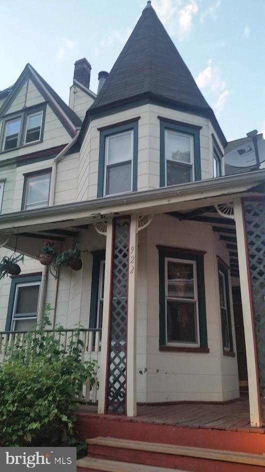 922 CARTERET AVE, Trenton, NJ 08618