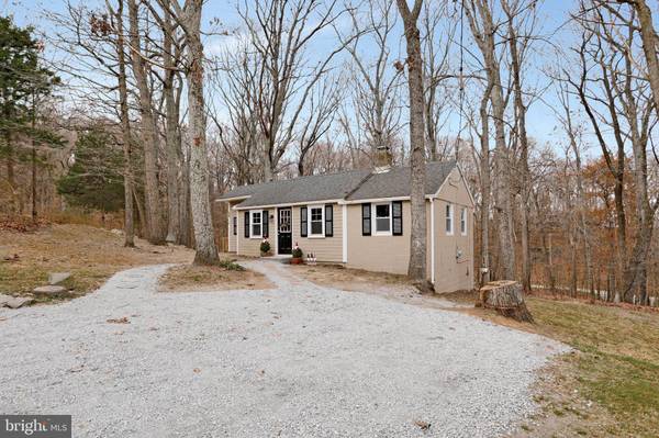 Bluemont, VA 20135,346 DOGWOOD LN