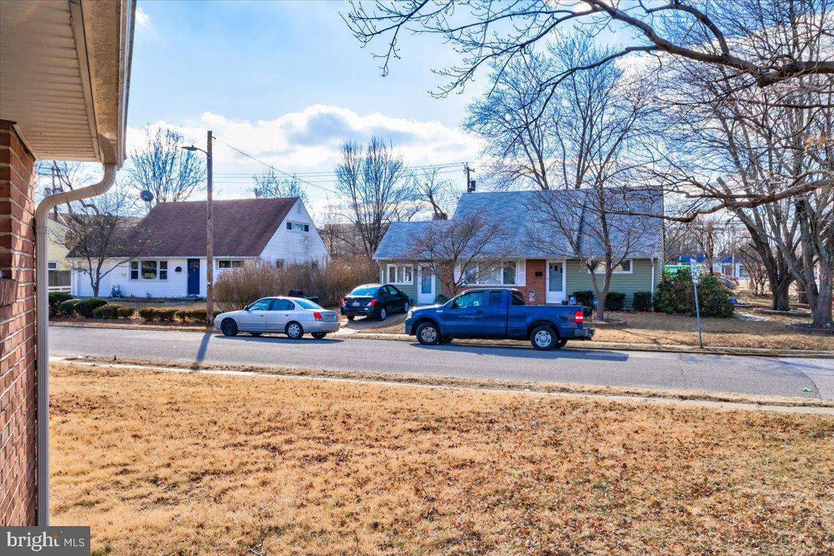 Glen Burnie, MD 21060,3 S MEADOW DR