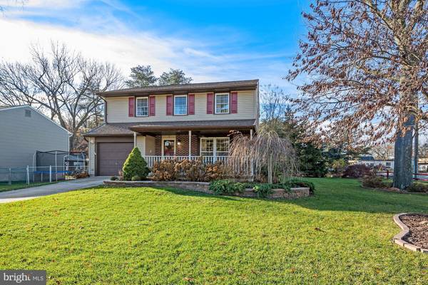 2 HENRY ST, Delran, NJ 08075