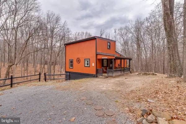 Berkeley Springs, WV 25411,181 FLAGSTONE LN