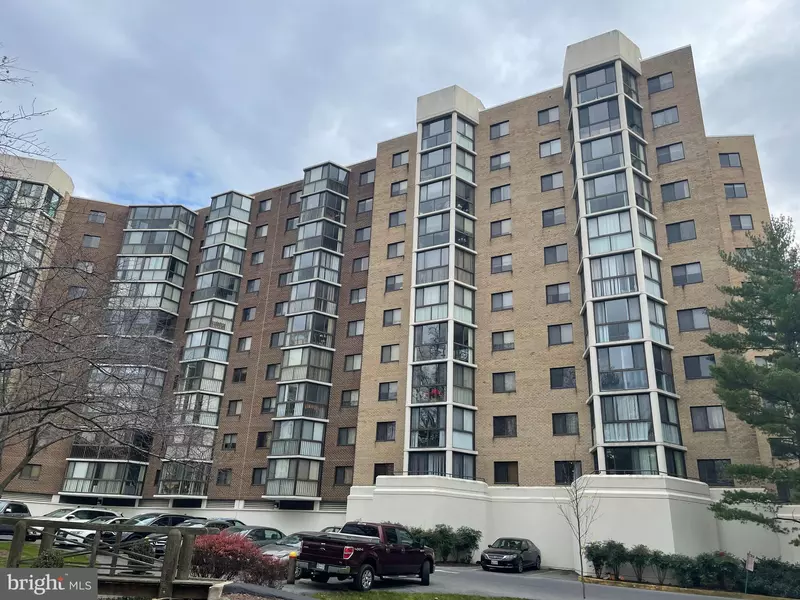 15107 INTERLACHEN DR #2-725, Silver Spring, MD 20906