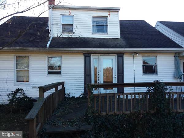 Carlisle, PA 17013,723 W NORTH ST