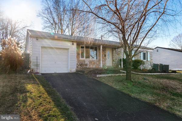 Feasterville Trevose, PA 19053,1331 CLOVER LN