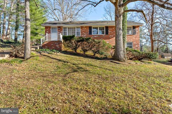 6501 ARTILLERY RD, Warrenton, VA 20186