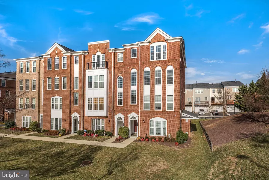 42737 TOULOUSE TER, Ashburn, VA 20147