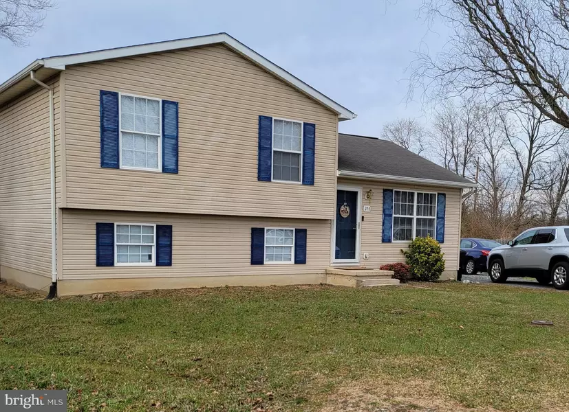 253 MIDNOON DR, Martinsburg, WV 25404