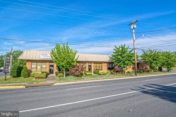 629-633 COMMERCE, Front Royal, VA 22630