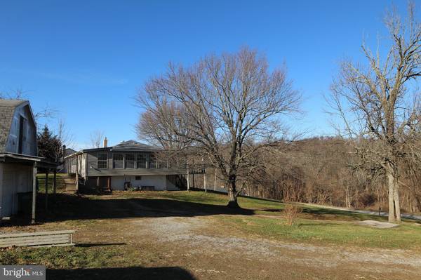 Stewartstown, PA 17363,4084 HESS RD