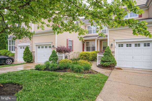 44 CROWS NEST CT, Mount Laurel, NJ 08054