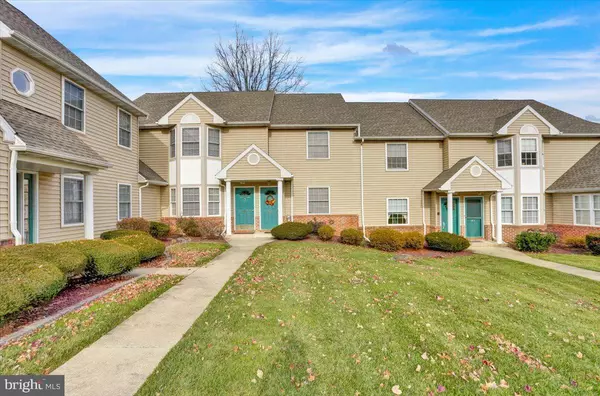 Wyomissing, PA 19610,144 HEATHER LN