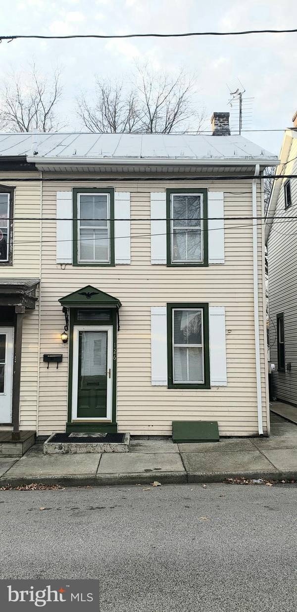 126 E PENN ST, Carlisle, PA 17013