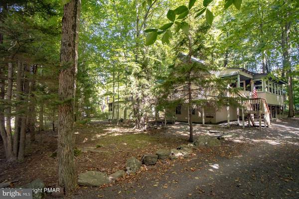 437 ORONO DR, Pocono Lake, PA 18347