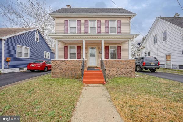 106 THOMSON AVE, Paulsboro, NJ 08066