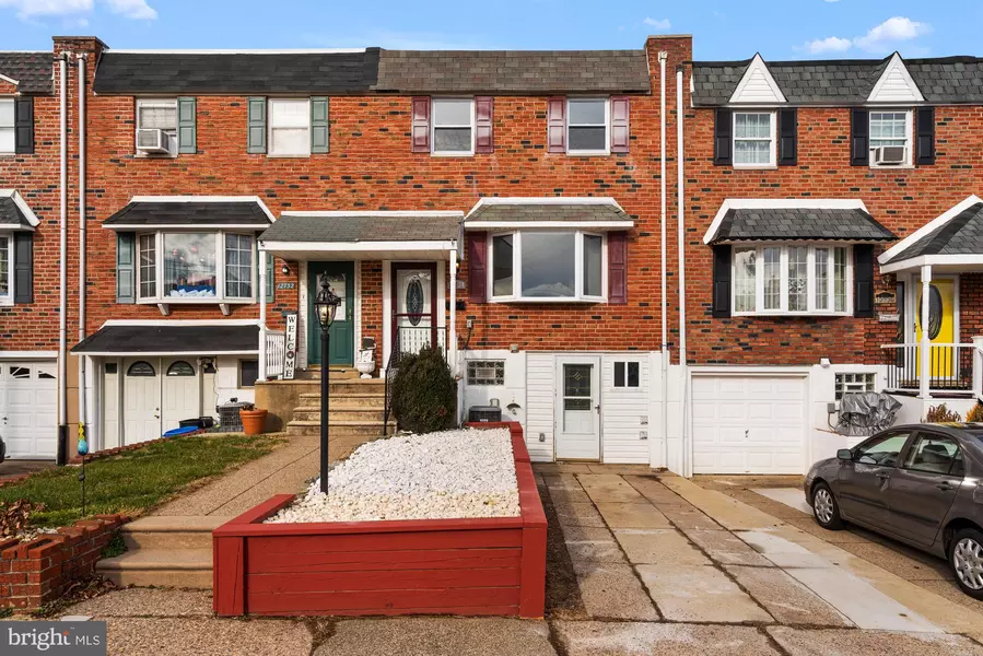 12734 HOLLINS RD, Philadelphia, PA 19154