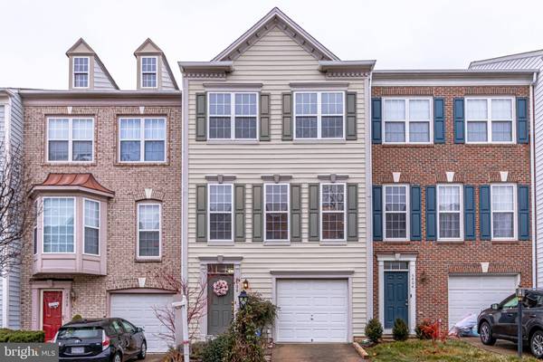 6406 HAWK VIEW LN, Alexandria, VA 22312