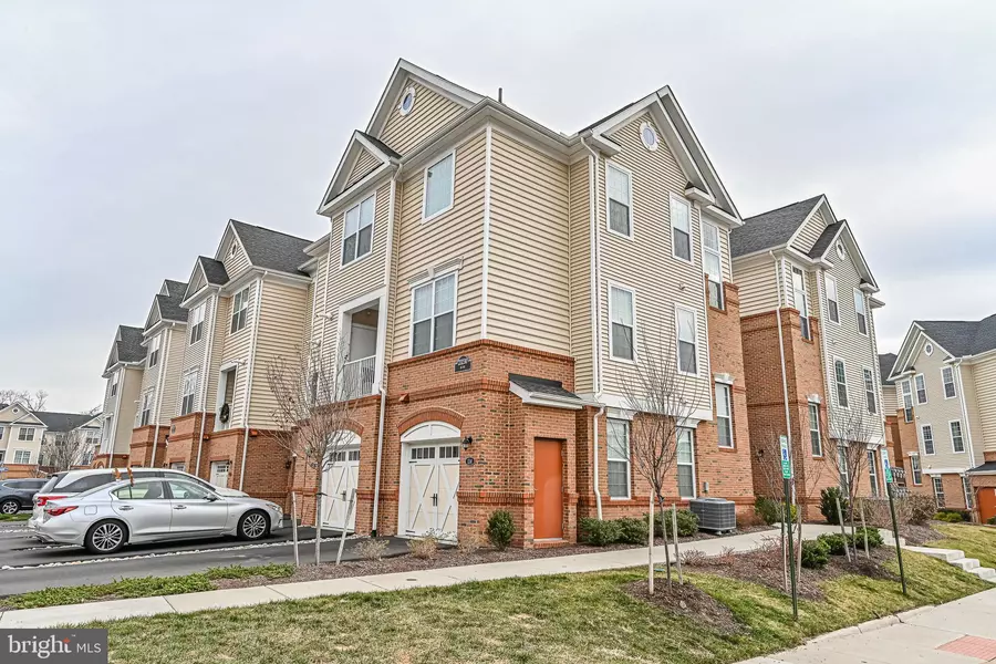 23230 MILLTOWN KNOLL SQ #116, Ashburn, VA 20148