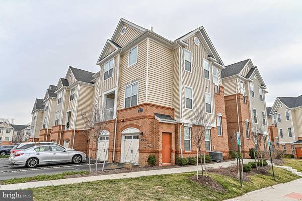 23230 MILLTOWN KNOLL SQ #116, Ashburn, VA 20148