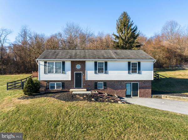 2594 MINDI DR, Manchester, MD 21102