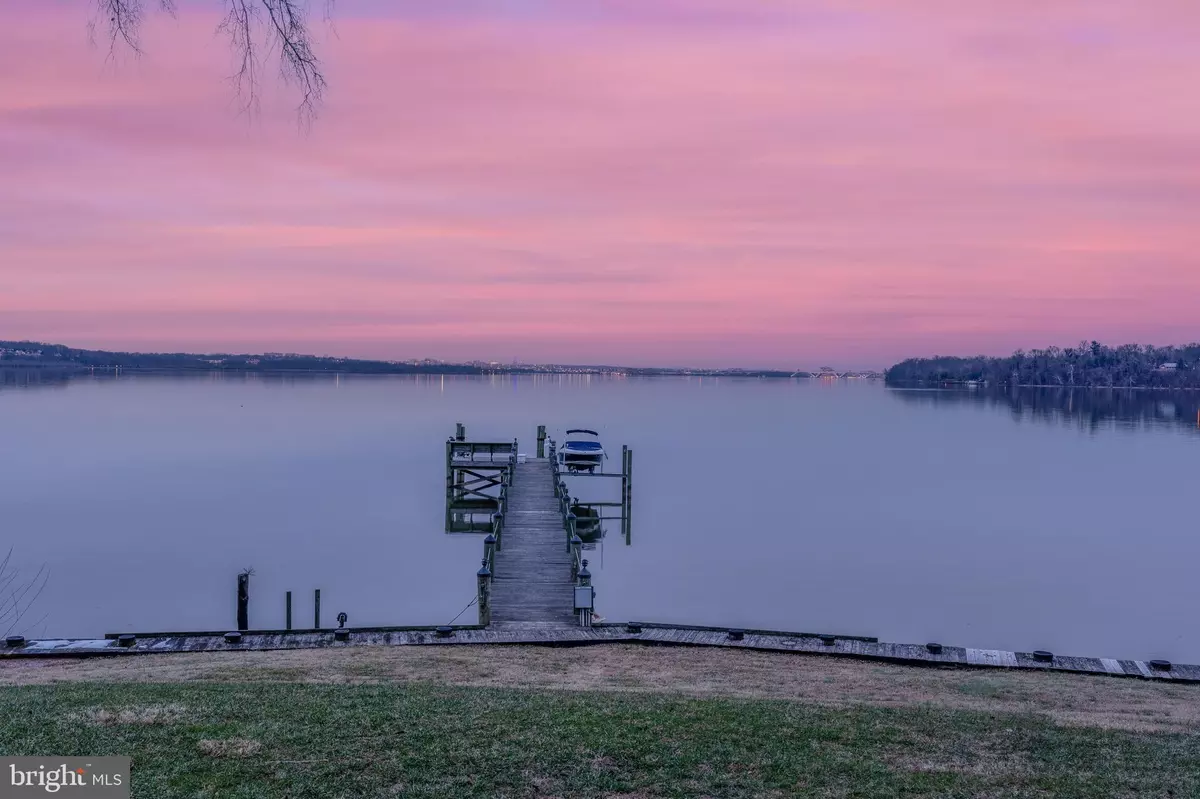 Fort Washington, MD 20744,10913 MARINER DR