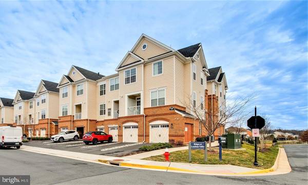 23286 SOUTHDOWN MANOR TER #118, Ashburn, VA 20148