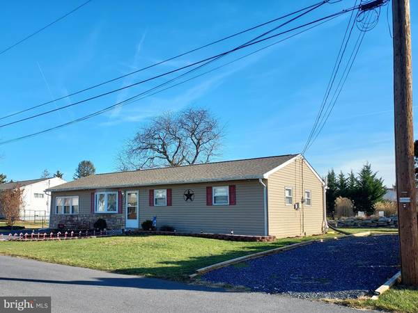 6320 CHESTERFIELD LN, Mechanicsburg, PA 17050